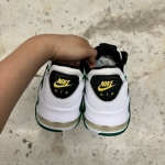T926AM3 - NIKE AIR MAX EXCEE WHITE GREEN - 44,5