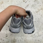 T926CS47 - ADIDAS TEMPO RUN 2 GREY - 40