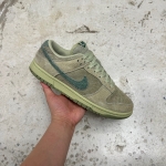 T926DU2 - DUNK LOW OLIVE AURA - 42