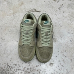 T926DU2 - DUNK LOW OLIVE AURA - 42