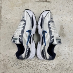 T926CS53 - NIKE INITIATOR WHITE BLUE - 42