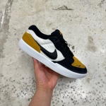 T926CS58 - NIKE SB 58 BLACK YELLOW - 40