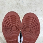 T926JD8 - 1S LOW DARK PONY - 41