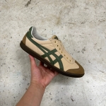 T926CS68 - ONITSUKA TIGER TOKUTEN SLIP ON GREEN FB - 40,5