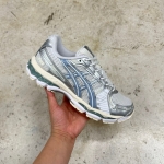 T926CS69 - ASICS KAYANO 12.1 SILVER BLUE FB - 40