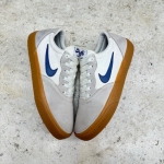 T926CS99 - NIKE SB CHRON WHITE GUM - 44