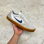 T926CS99 - NIKE SB CHRON WHITE GUM - 44