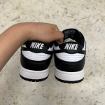 T926DU6 - NIKE DUNK LOW PANDA FB - 42