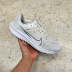 T926CS127 - NIKE PEGASUS 40 WHITE - 42