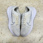 T926CS127 - NIKE PEGASUS 40 WHITE - 42