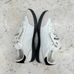 T926CS128 - CHAMPION TRAINER CREAM BLACK - 40