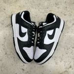 T926DU7 - NIKE DUNK LOW PANDA FB - 42
