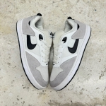 T926CS149 - NIKE SB ALLEYOOP GREY - 42,5