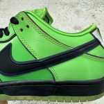 T926DU9 - DUNK SB POWERPUFF GREEN - 41