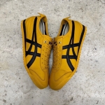 T926CS167 - ONITSUKA TIGER MEXICO 66 SD YELLOW BLACK LN - 44