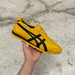 T926CS167 - ONITSUKA TIGER MEXICO 66 SD YELLOW BLACK LN - 44