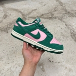 T926DU13 - DUNK LOW SOFT PINK MALACHITE - 41