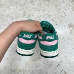 T926DU13 - DUNK LOW SOFT PINK MALACHITE - 41