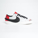 T926CS178 - NIKE BLAZER LOW 77 GREY BLACK ORANGE - 42.5