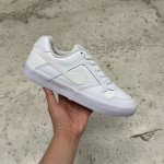 T926CS196 - NIKE DELTA FORCE WHITE - 42