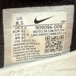T926CS197 - NIKE FC CLASSIC BLACK GUM - 42