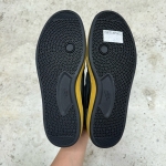 T926CS197 - NIKE FC CLASSIC BLACK GUM - 42