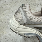 T926CS199 - REEBOK TRINITY KFS BEIGE - 40,5