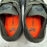 T1026CS5 - NIKE SB ZOOM PS8 GREEN LN FB - 40