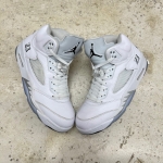 T1026JD3 - JORDAN 5 WHITE METALLIC FB - 44