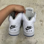 T1026JD3 - JORDAN 5 WHITE METALLIC FB - 44