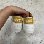 T1026CS19 - NIKE BLAZER SUN CLUB - 42,5