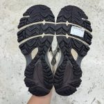 T1026CS20 - ASICS GEL KAHANA 8 BROWN BEIGE - 40,5