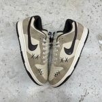 T1026DU3 - DUNK LOW ANIMAL PACK - 42,5