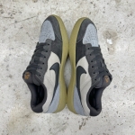 T1026CS33 - NIKE SB 58 LIGHT OREWOOD - 40,5