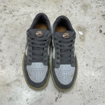 T1026CS33 - NIKE SB 58 LIGHT OREWOOD - 40,5
