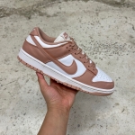 1026DU4 - DUNK LOW ROSE WHISPER - 44