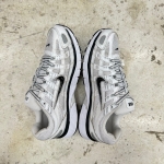 1026CS58 - NIKE P-6000 WHITE BLACK - 42,5