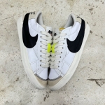 1026CS60 - NIKE BLAZER LOW JUMBO WHITE BLACK - 44