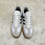 1026CS61 - ADIDAS GRADAS WHITE BLACK GUM - 44,5