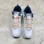 1026CS62 - NIKE AIR MONARCH WHITE BLUE - 41