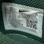 1026DU5 - NIKE DUNK LOW GREEN WHITE - 37,5