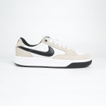 1026CS67 - NIKE SB ADVERSARY WHITE BLACK - 42