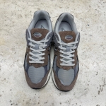 M20024J7 - NEW BALANCE 2002 PROTECTION PACK CORTADO DS FB
