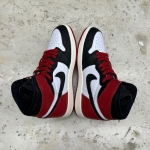 1026JD9 - JORDAN 1 HIGH BLACK TOE REIMAGINED FB - 42