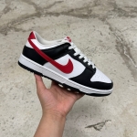 1026DU6 - NIKE DUNK LOW RED SW PANDA LN FB - 40