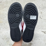1026DU6 - NIKE DUNK LOW RED SW PANDA LN FB - 40