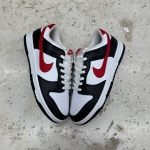 1026DU6 - NIKE DUNK LOW RED SW PANDA LN FB - 40