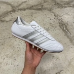1026CS79 - ADIDAS TAEKWONDO WHITE SILVER DS - 42
