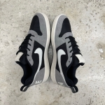1026CS94 - NIKE COURT BOROUGH GREY BLACK - 43