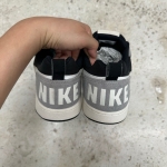 1026CS94 - NIKE COURT BOROUGH GREY BLACK - 43